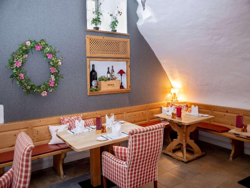Schloßhotel Münchhausen image