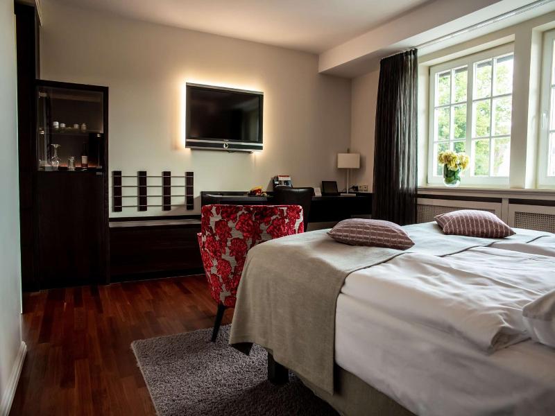 Schloßhotel Münchhausen image