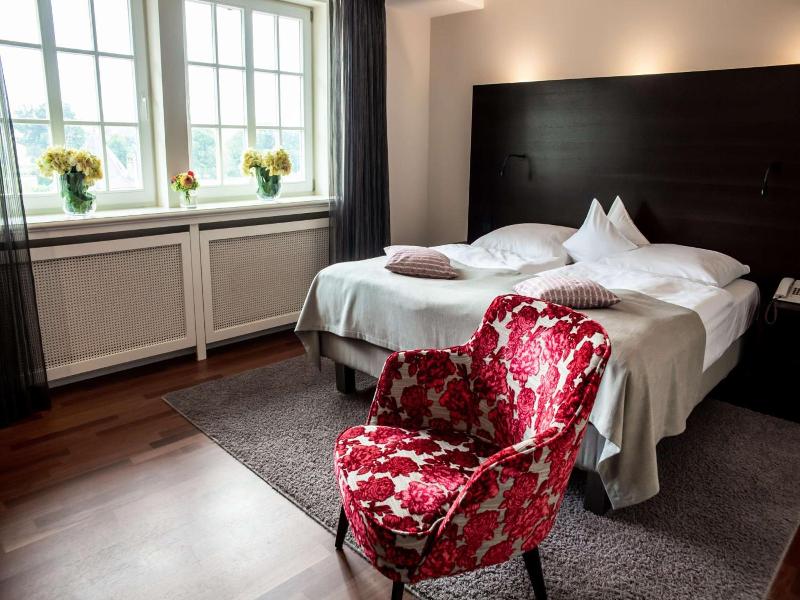 Schloßhotel Münchhausen image