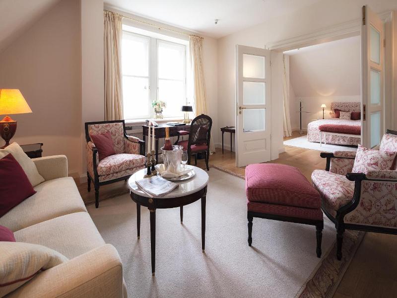 Schloßhotel Münchhausen image