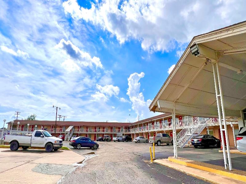 Thunderbird Motel Hillsboro image