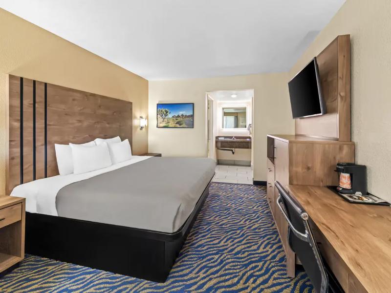 Quality Inn & Suites image