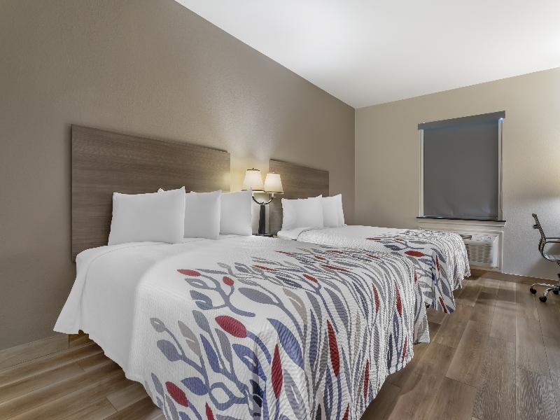 Red Roof Inn La Porte image