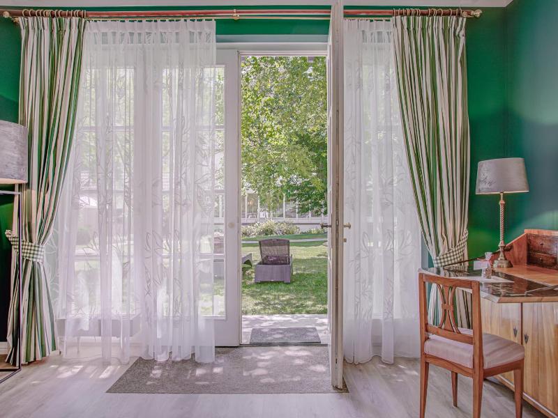Wald & Schlosshotel Friedrichsruhe image