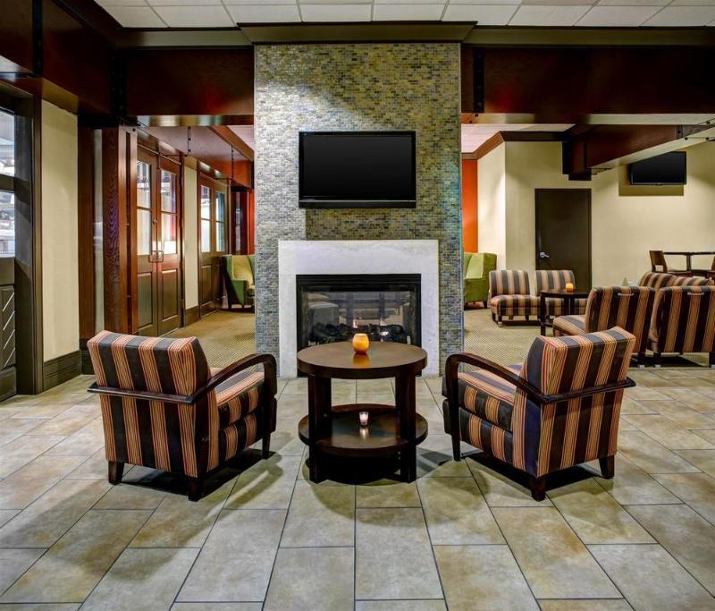 Hotel Four Points by Sheraton Huntsville Airport