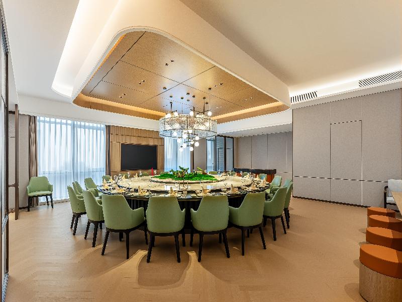 Holiday Inn Hotel & Suites Jiaxing Hangzhou Bay image