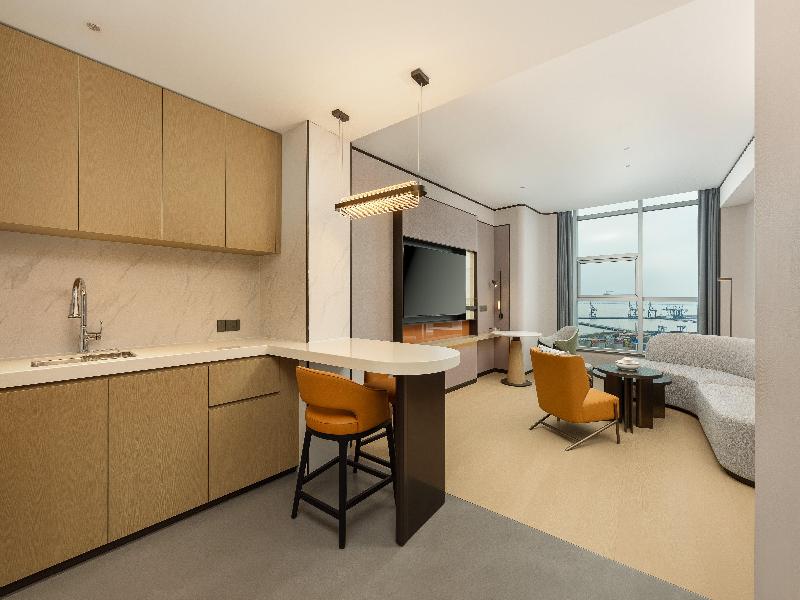Holiday Inn Hotel & Suites Jiaxing Hangzhou Bay image
