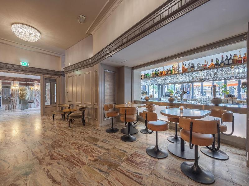 Boutique Hotel Corona image
