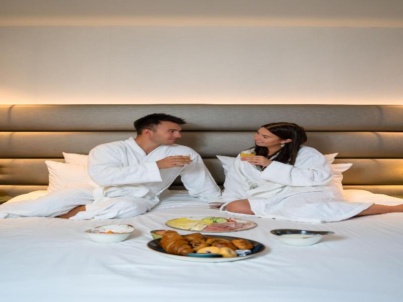 Boutique Hotel Corona image
