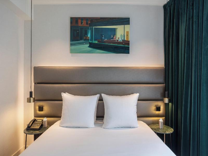 Boutique Hotel Corona image
