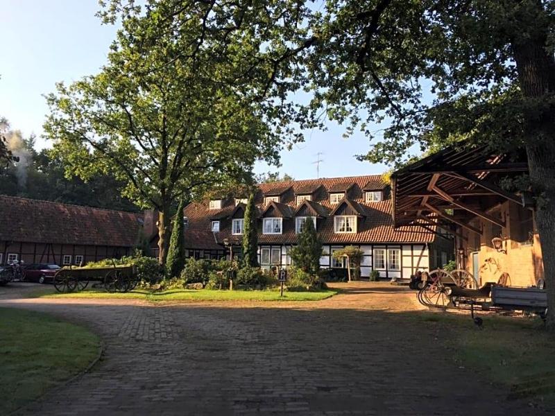 Gutshof im Oertzetal image