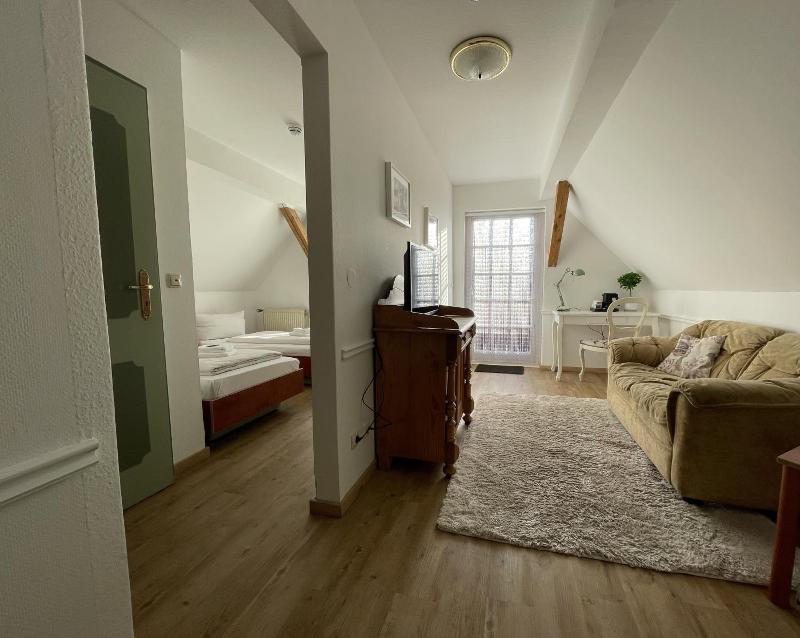 Gutshof im Oertzetal image