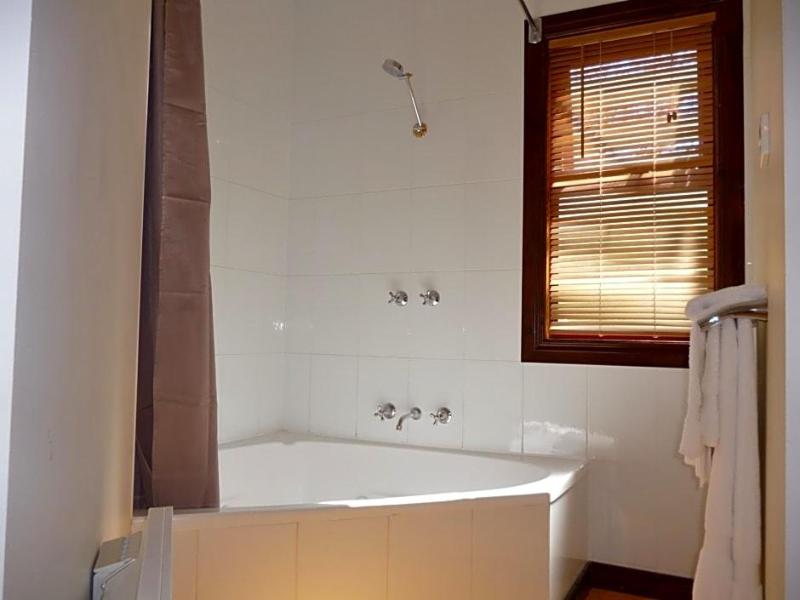 Tranquilles Bed and Breakfast image