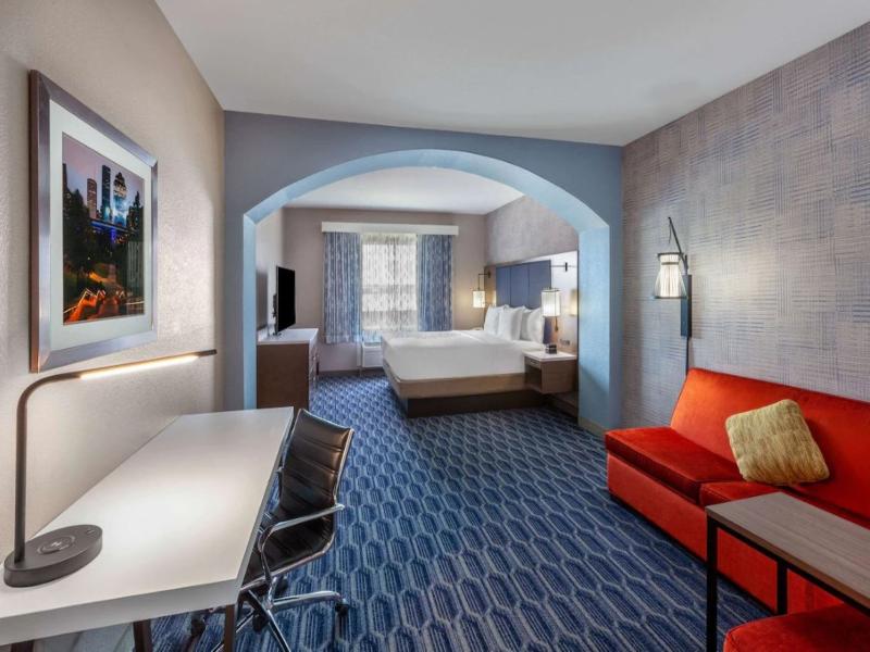 La Quinta Inn & Suites Houston Channelview image