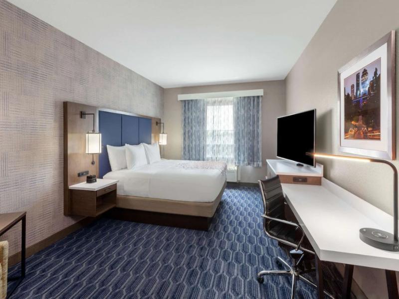 La Quinta Inn & Suites Houston Channelview image