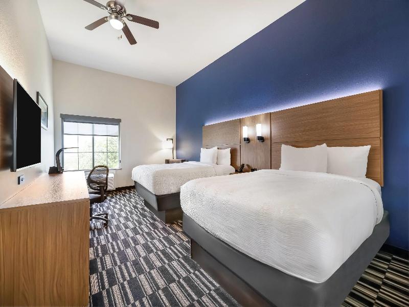 La Quinta Inn & Suites Alvin image