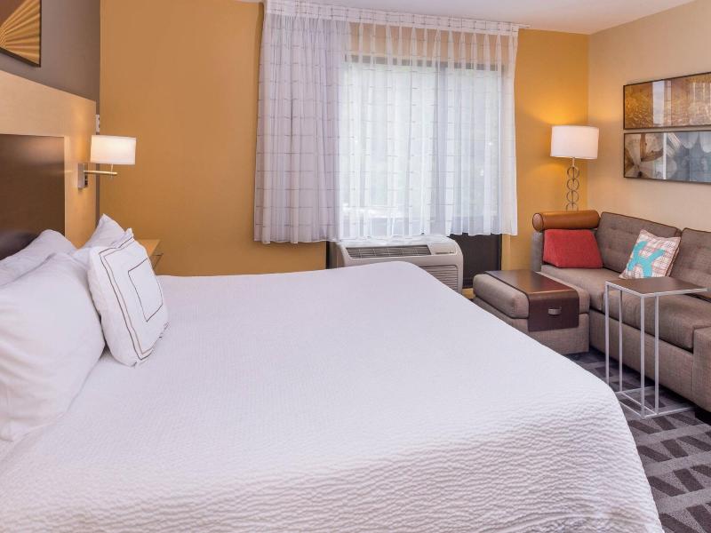 Towneplace Suites Huntington image