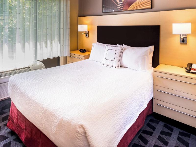 Towneplace Suites Huntington image