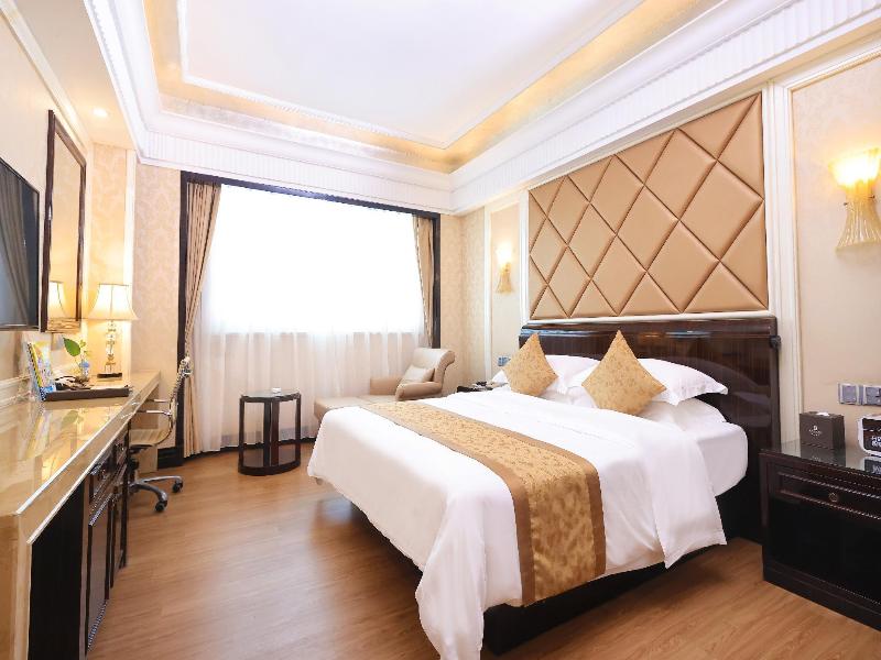 Sun City Hotel Haikou image