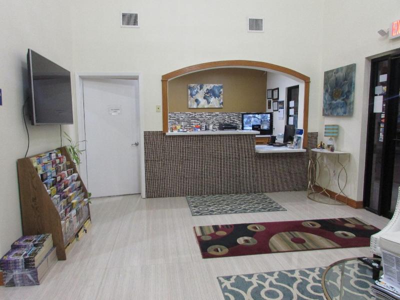 Rodeway Inn & Suites Humble image
