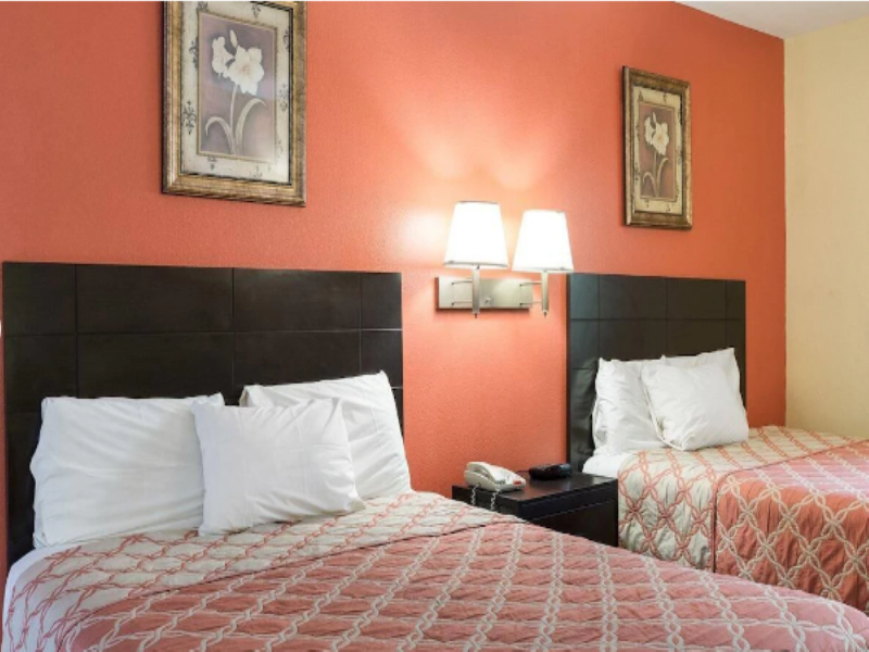 Rodeway Inn & Suites Humble image