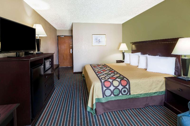 Super 8 By Wyndham Harrison Ar image