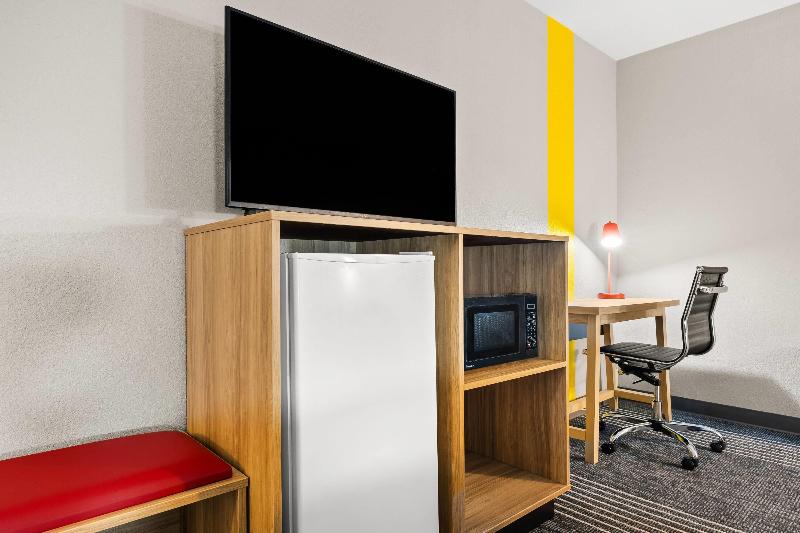 Super 8 By Wyndham Harrison Ar image