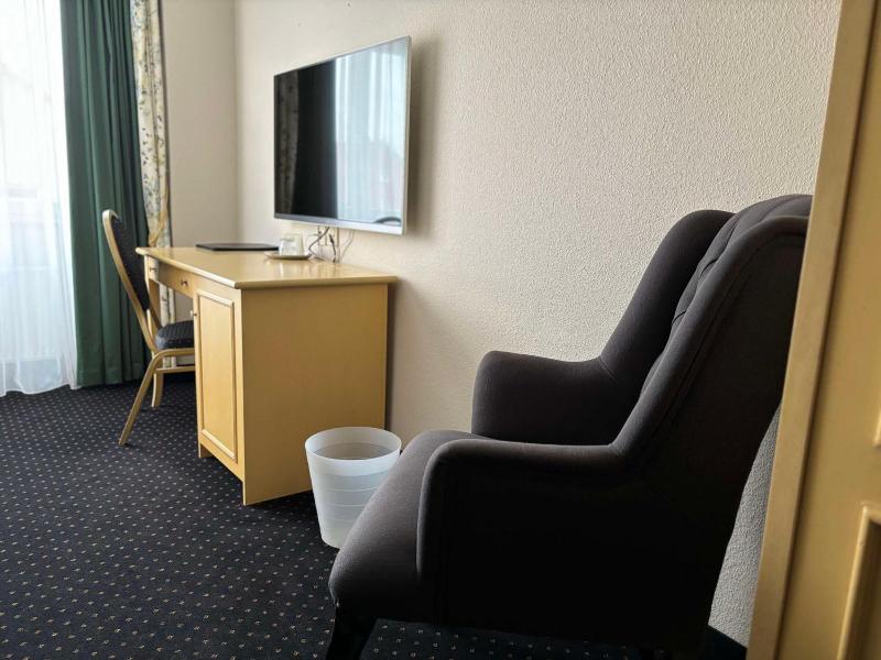 Hotel Schönau image