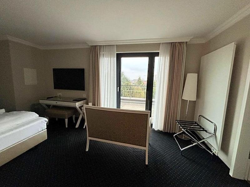 Hotel Schönau image