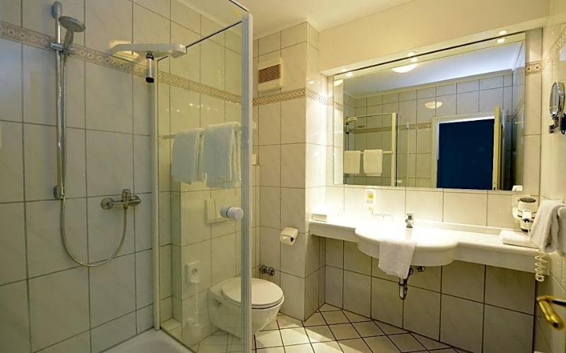 Hotel Schönau image