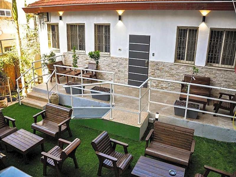 Loui Hotel image