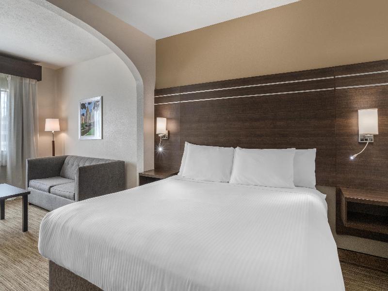 Best Western Champions Forest Inn and Suites image