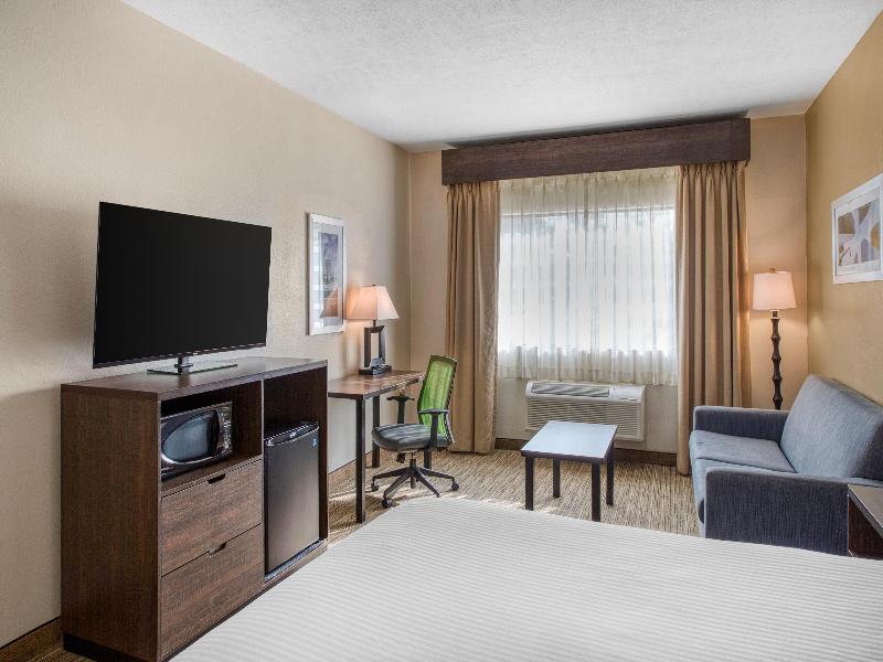 Best Western Champions Forest Inn and Suites image