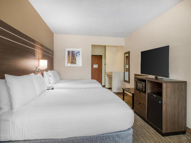 Best Western Champions Forest Inn and Suites image