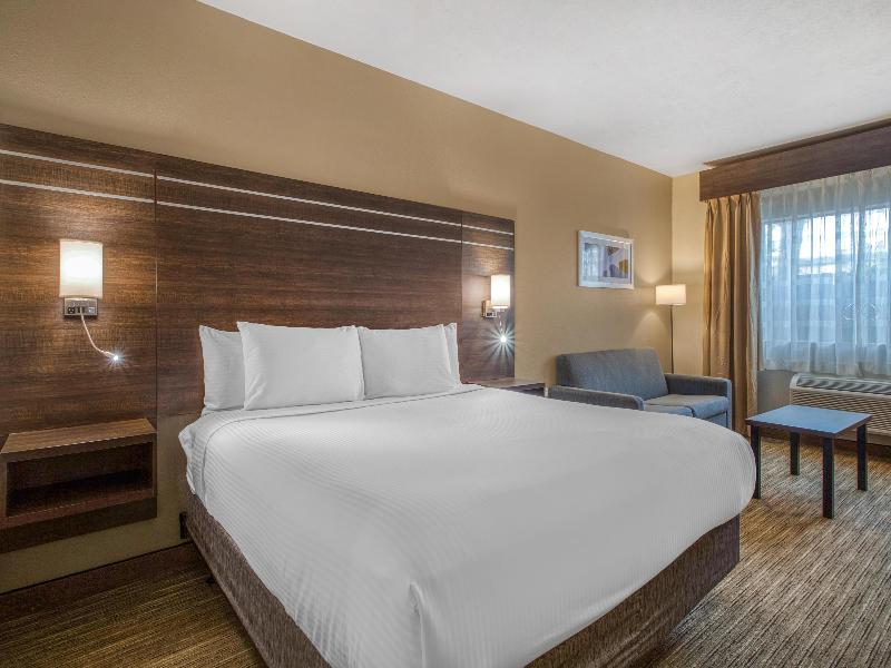 Best Western Champions Forest Inn and Suites image