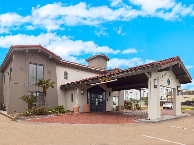 Motel 6 Beaumont, TX image