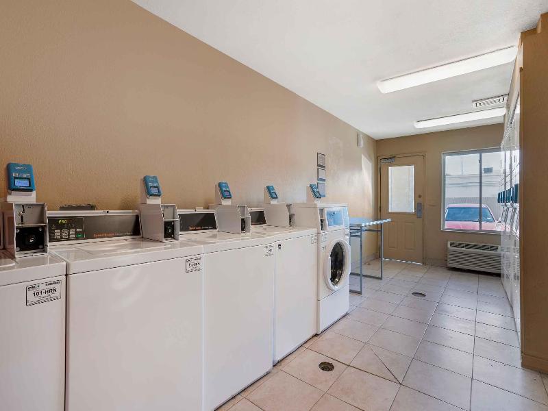 Extended Stay America - Houston - The Woodlands image