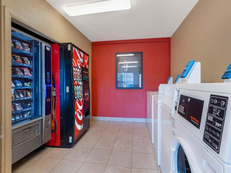 Extended Stay America - Houston - The Woodlands image