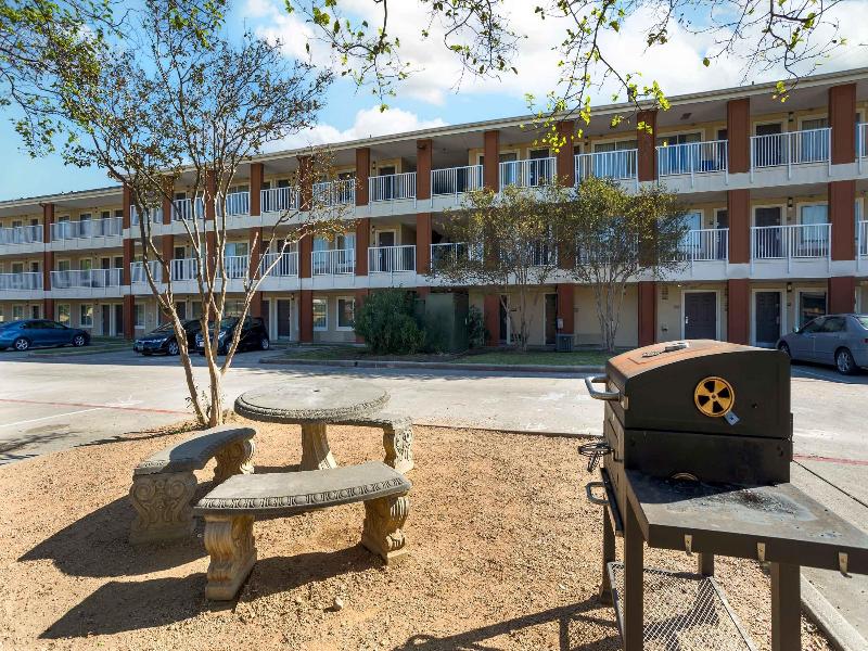 Extended Stay America - Houston - The Woodlands image