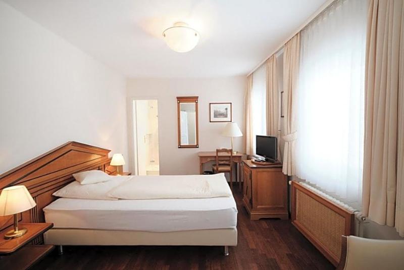 Hotel Weißer Bock image