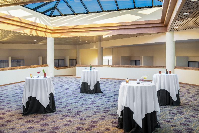 Crowne Plaza Hickory image