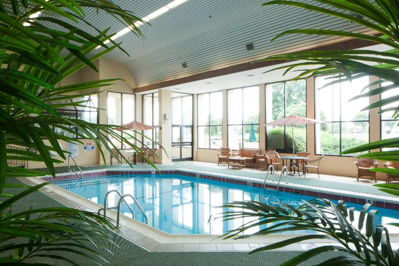 Crowne Plaza Hickory image
