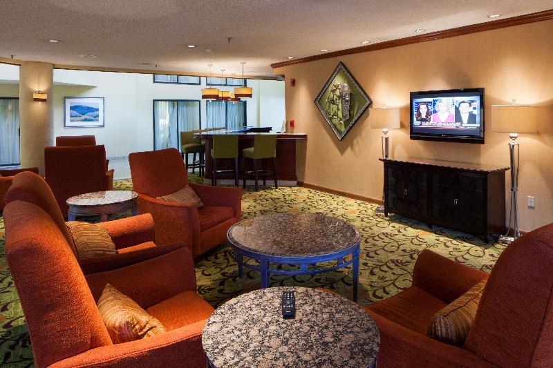 Crowne Plaza Hickory image
