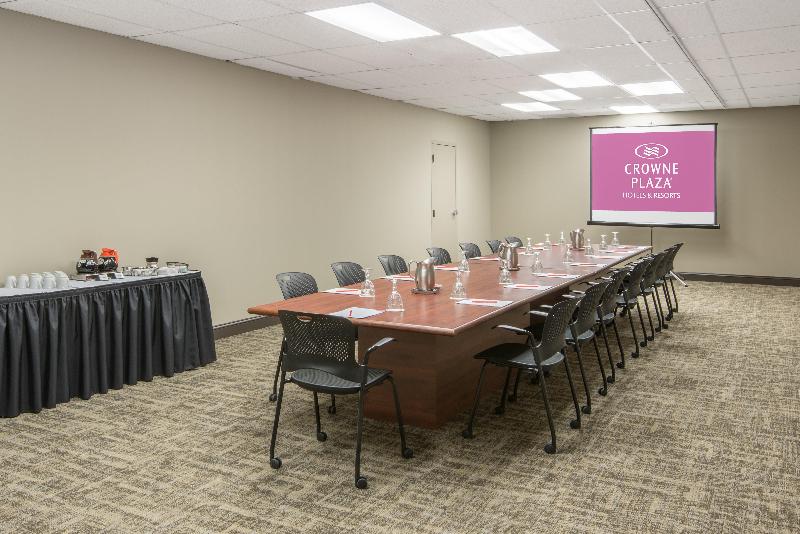 Crowne Plaza Hickory image