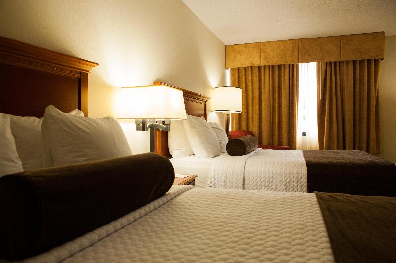 Crowne Plaza Hickory image