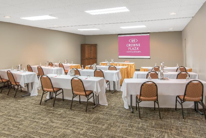 Crowne Plaza Hickory image