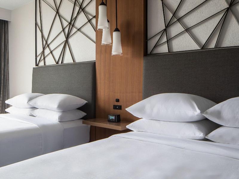Houston Marriott South at Hobby Airport image