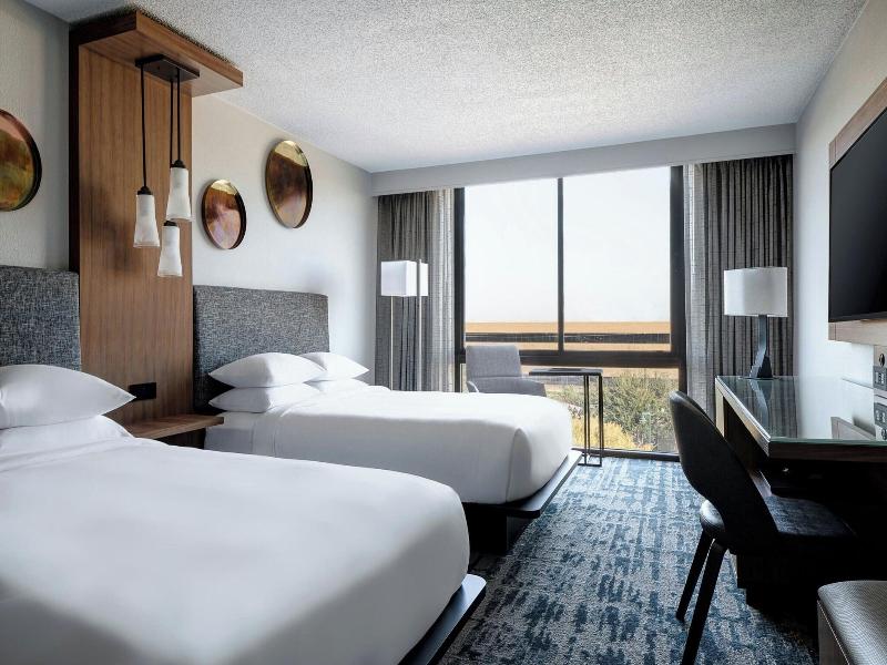 Houston Marriott South at Hobby Airport image
