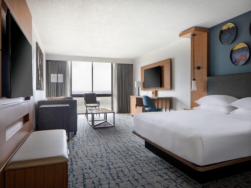 Houston Marriott South at Hobby Airport image