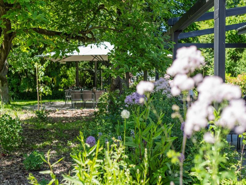 Bundts Gartenrestaurant image